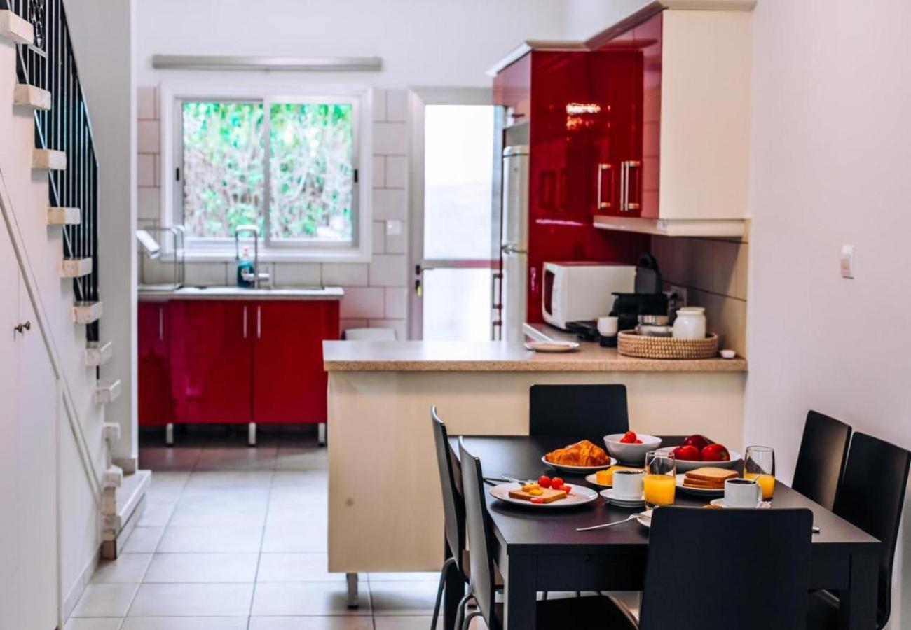 Apartamento H&O Royal Townhouse In Center Paphos Exterior foto