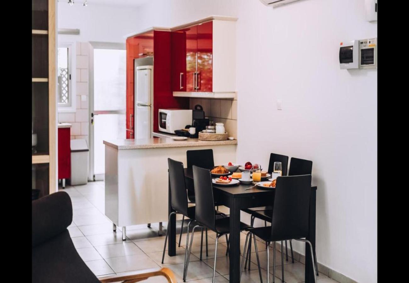 Apartamento H&O Royal Townhouse In Center Paphos Exterior foto